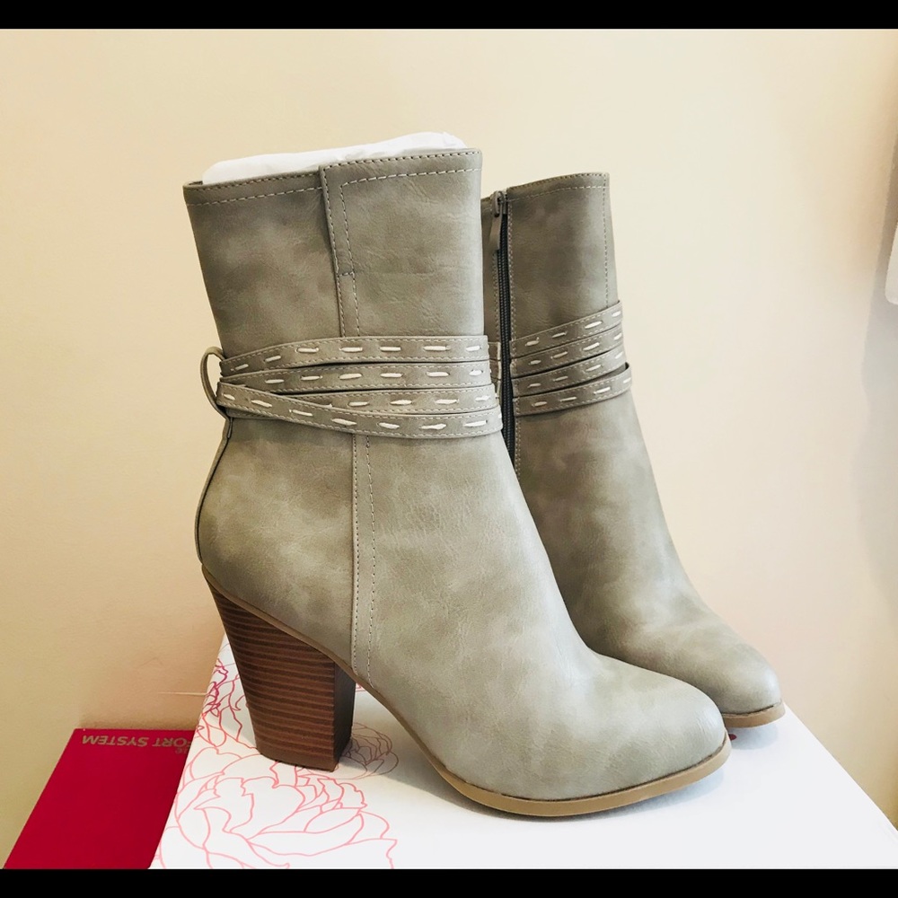 Larkin women’s cowgirl boots